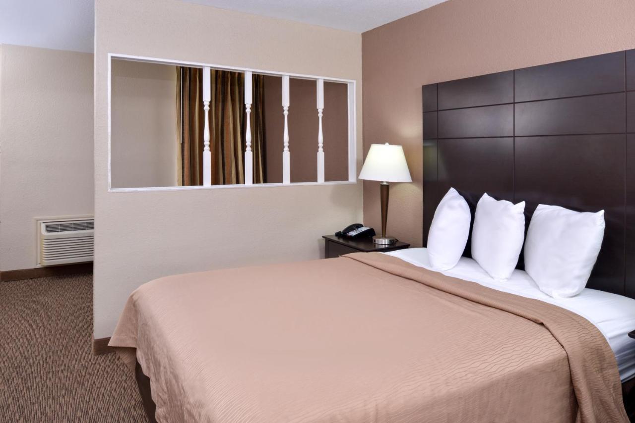 Airport Inn Nederland Dış mekan fotoğraf
